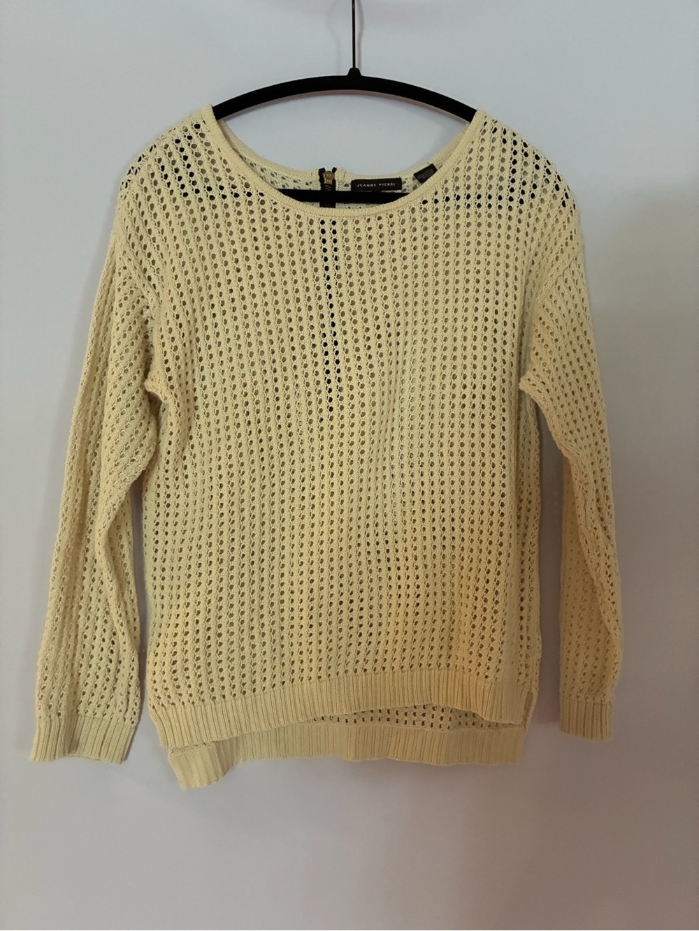 JEANNE PIERRE Open-Knit Scoop Neck Sweater in Cream -Sz M